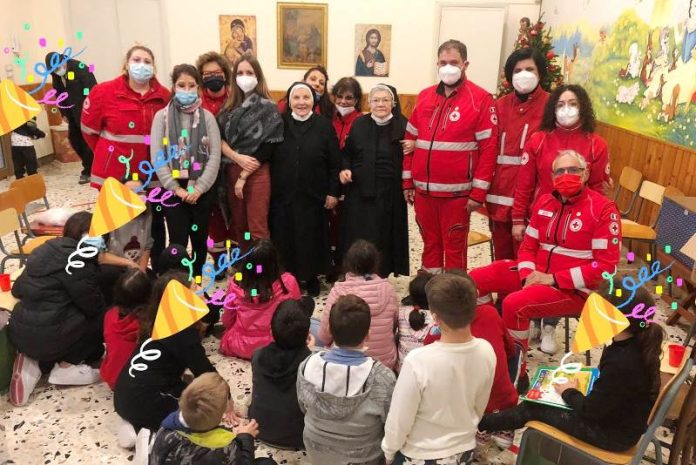 Bambini e Croce Rossa al Sacro Cuore