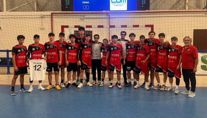 Pallamano Petrosino ad Agrigento con la squadra del Giovinetto dopo il pareggio 34-34